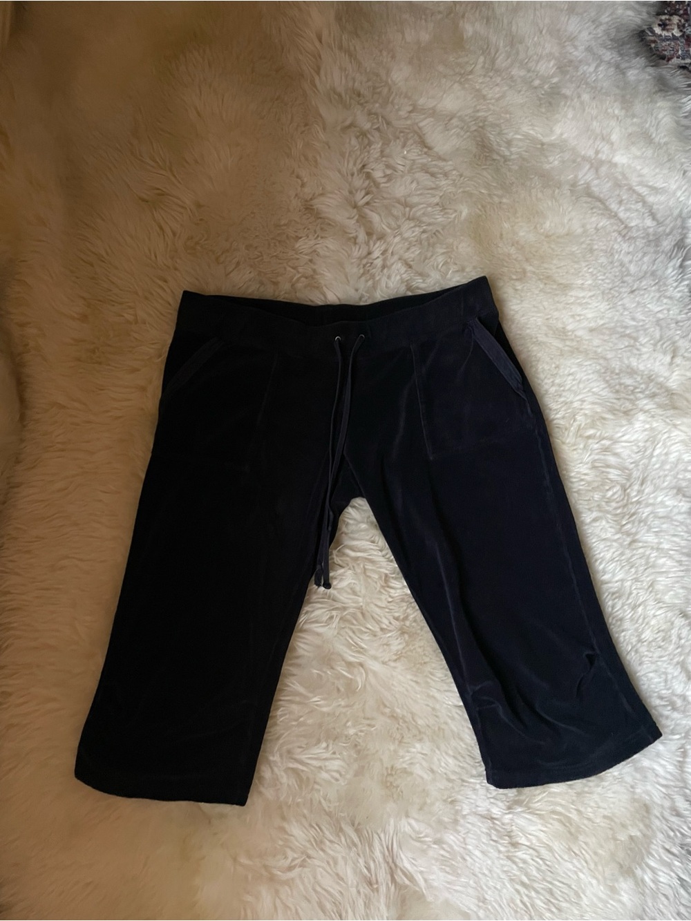 Vintage | HTF Juicy Couture super low rise navy blue terry cloth capri pants